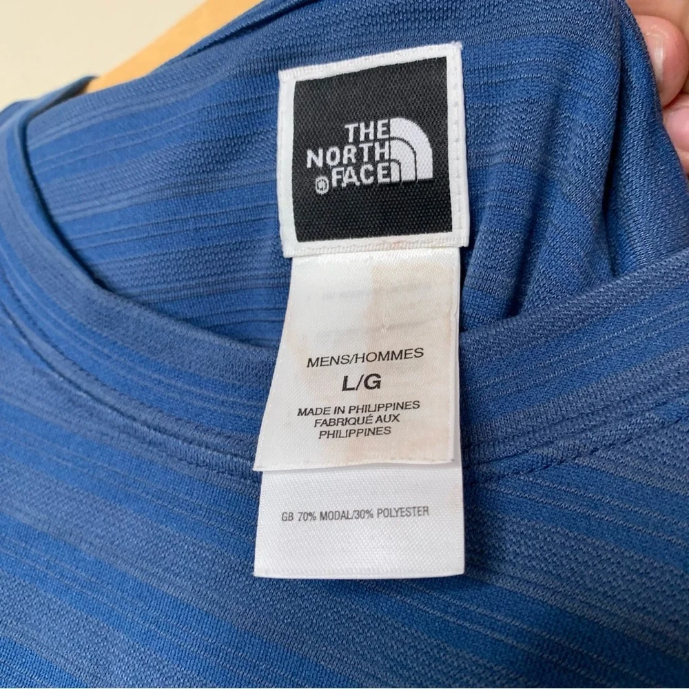 The North Face Blue Striped Modal Blend Short Sleeve Men’s Size Large Pocket Tee